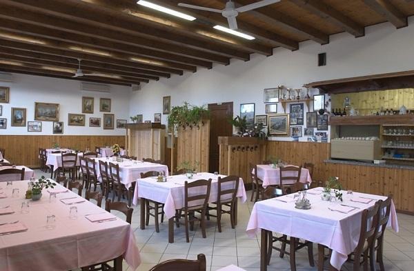 Agriturismo La Chioccia Campagna Lupia Ngoại thất bức ảnh